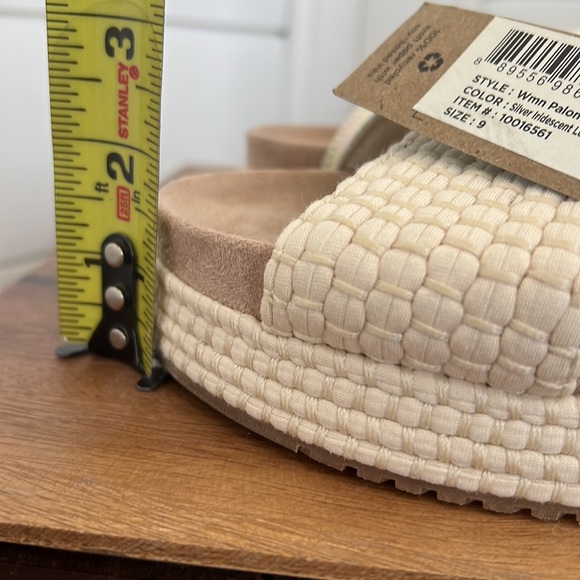 Toms sandals new with tag - Picture 15 of 15